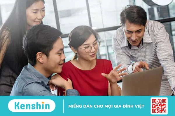 10 cách giúp dân văn phòng ngăn ngừa đau mỏi vai gáy