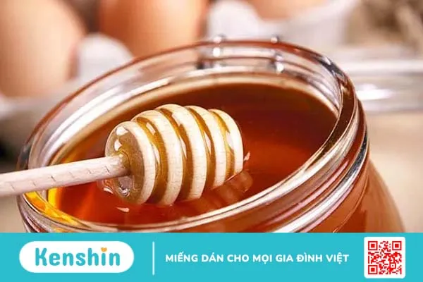 12 bí quyết giúp bạn có mái tóc dài bóng mượt với mật ong