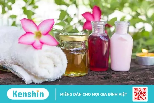 12 bí quyết giúp bạn có mái tóc dài bóng mượt với mật ong