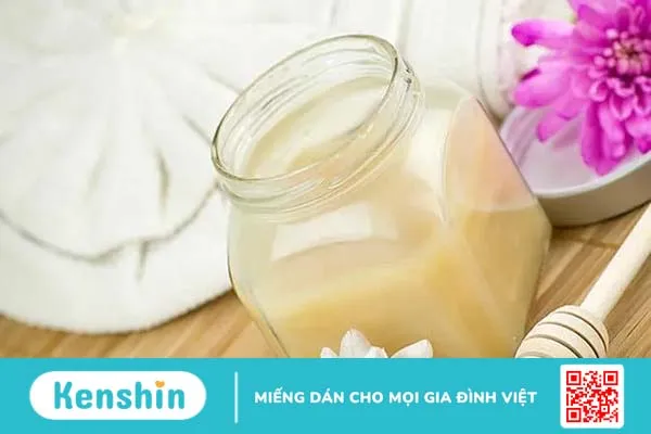 12 bí quyết giúp bạn có mái tóc dài bóng mượt với mật ong