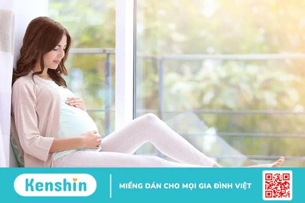 12 tác dụng của tinh dầu hoa anh thảo và hướng dẫn cách sử dụng