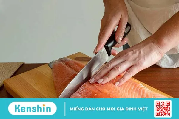 3 cách nấu cháo cá hồi cho bé và cho người lớn không tanh, thơm ngon