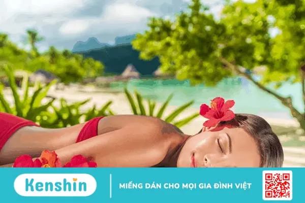 5 loại tinh dầu để phòng ngủ giúp bạn thư giãn, ngủ ngon hơn