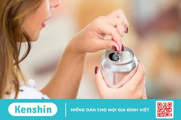 7 tác hại của nước tăng lực với trẻ vị thành niên, bố mẹ đã biết?