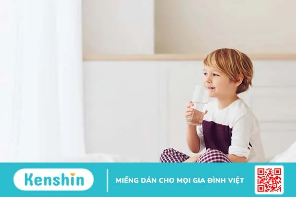 8 nguyên nhân khiến trẻ bị khô miệng và cách xử trí