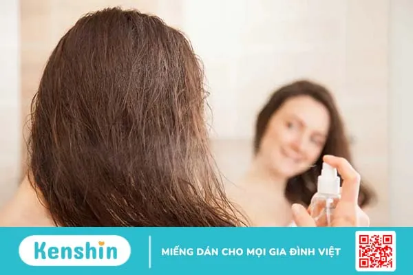 8 sai lầm thường gặp khi dùng dầu gội khô