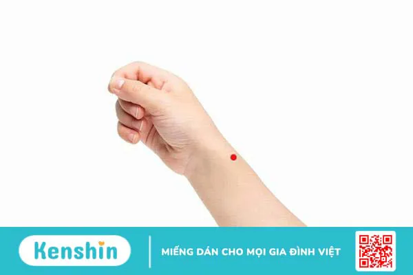 9 cách bấm huyệt trị ho dễ thực hiện ngay tại nhà