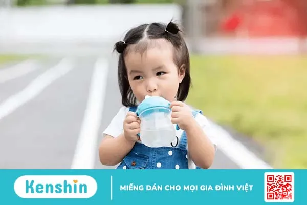 9 cách chữa trị táo bón ở trẻ sơ sinh và trẻ nhỏ hữu hiệu mẹ nên áp dụng