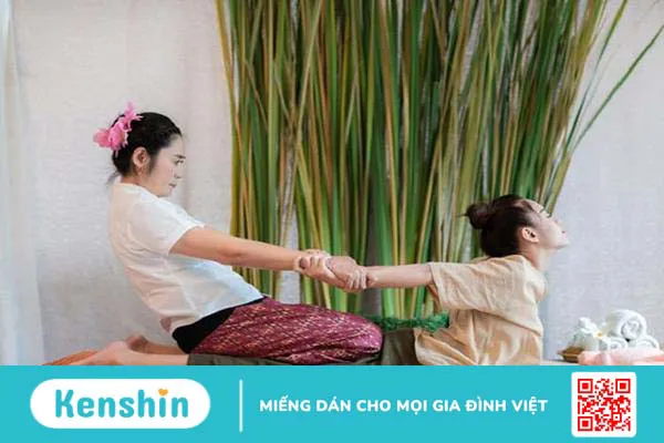 9 cách massage lưng và cổ giúp bạn giảm đau