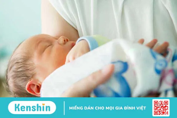 9 mẹo dân gian chữa nghẹt mũi cho trẻ sơ sinh và lưu ý cần nhớ