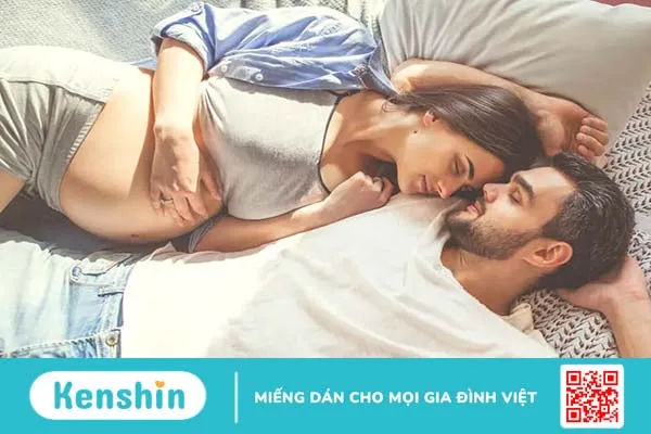 Bà bầu đau bụng đi ngoài: 5 nguyên nhân thường gặp và cách điều trị