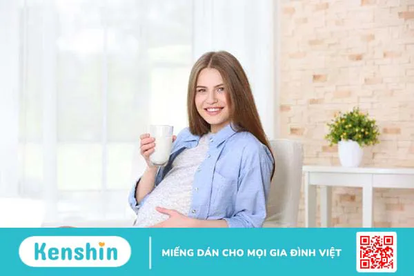 Bà bầu nên uống vitamin tổng hợp vào lúc nào là tốt cho thai kỳ?