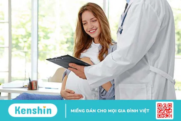 Bạn có thể tự kích thích chuyển dạ hay không?