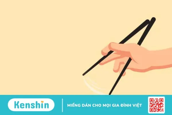 Bạn hãy thử dạy trẻ cách cầm đũa vừa vui vừa hiệu quả