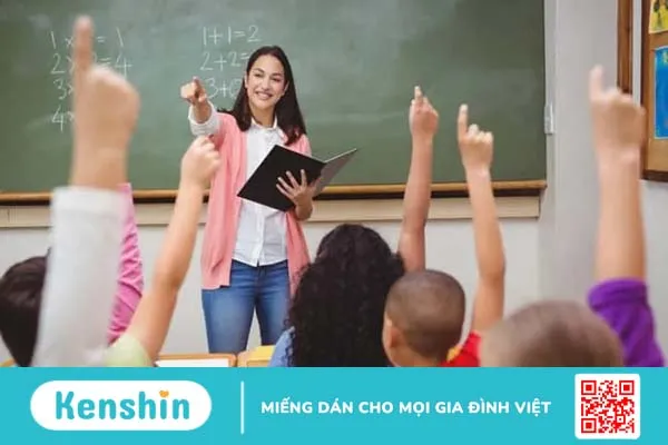 Bật mí 6 cách giữ giọng nói, bảo vệ thanh quản cho giáo viên