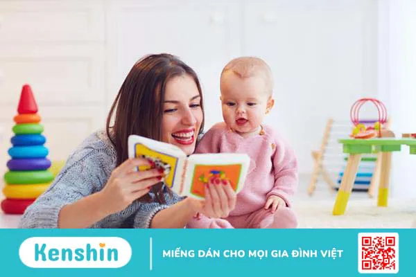 Bé tập nói ba ba – Bạn có biết tiếng bập bẹ của trẻ có ý nghĩa gì?