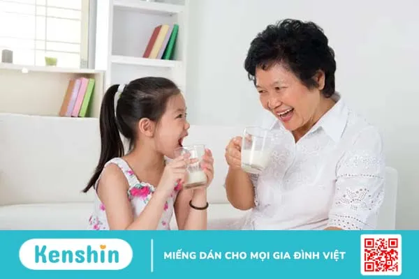 Bị bệnh run tay vô căn, phải làm sao?