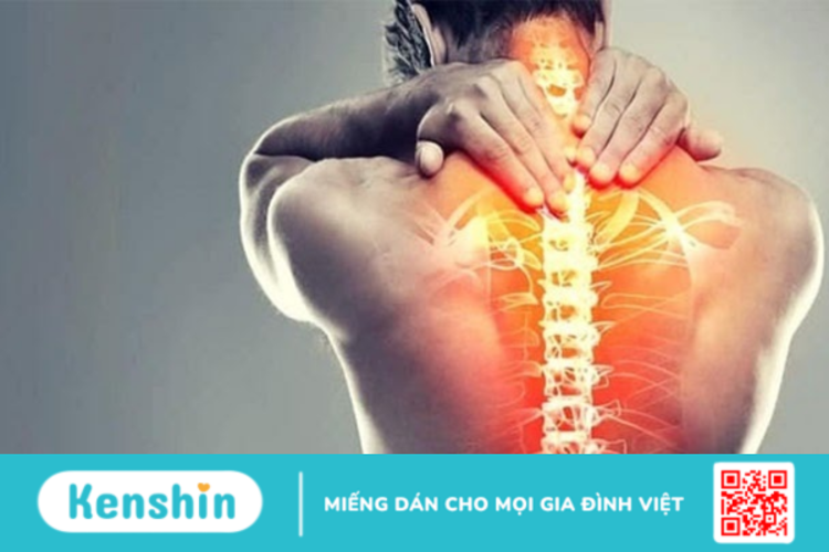 Bị đau tức lưng trên là vì sao?