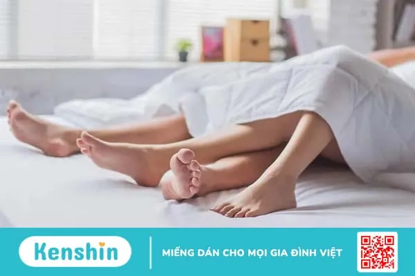 Bị nấm vùng kín có được quan hệ không? Rủi ro là gì?