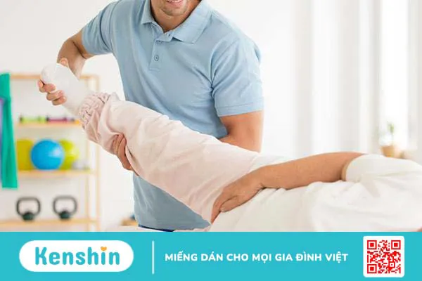 Bị trật khớp háng phải làm sao? Bao lâu thì khỏi?