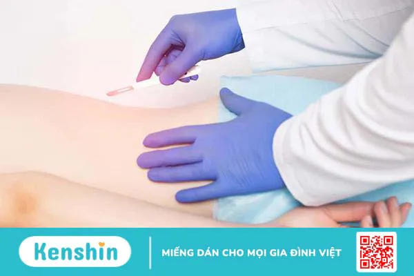 Biến chứng và cách chăm sóc sau mổ bắt vít cột sống đúng cách