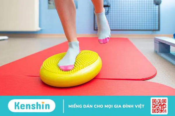 Bong gân cổ chân bao lâu thì khỏi? Nên làm gì để nhanh lành?