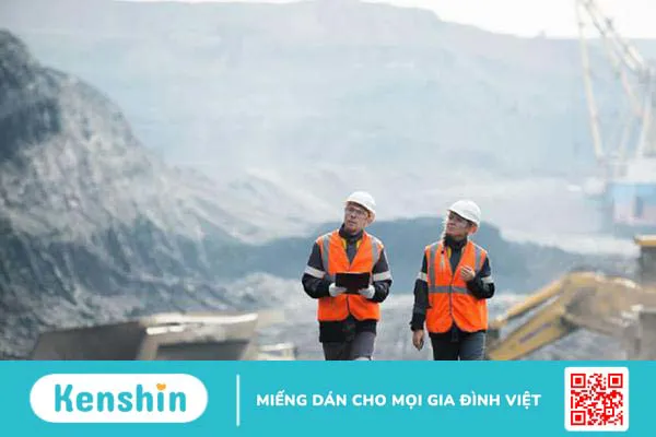 Bụi phổi: Căn bệnh thường gặp khi có nhiều bụi mịn