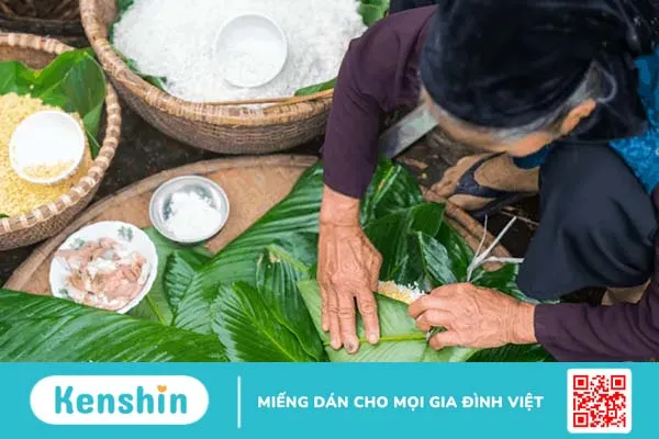 Cách làm bánh tét đơn giản mà ngon giúp bạn trổ tài ngày Tết