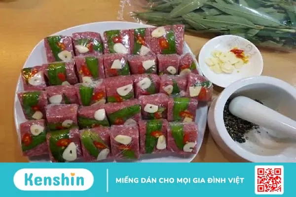 Cách làm nem chua ngon như đặc sản