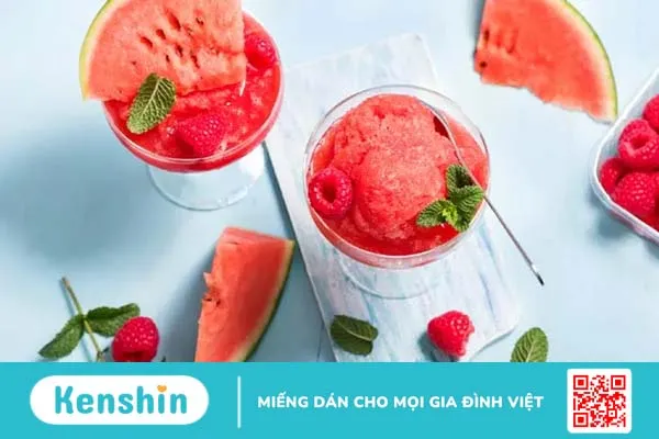 Cách làm siro dưa hấu mát lạnh, ngọt thơm, bổ dưỡng cho bé giải khát