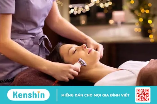 Cách trị mụn bằng liệu pháp tiêm không kim