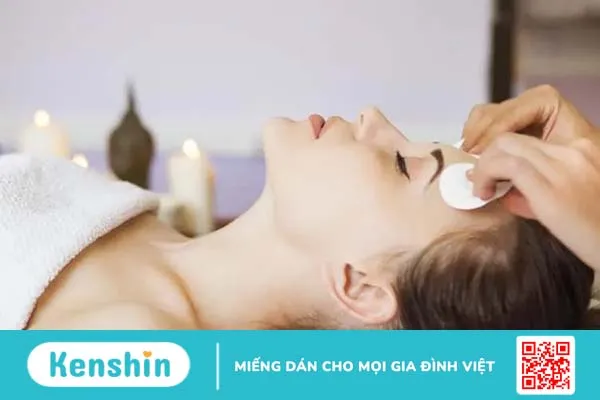 Cách trị mụn bằng liệu pháp tiêm không kim