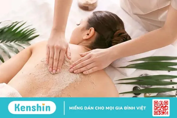 Cách trị mụn ở cổ và lưng: nhanh, không để lại sẹo thâm