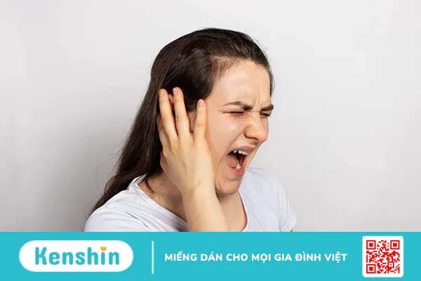 Cảm giác tai bị bít cần xử lý thế nào, nguyên nhân do đâu?