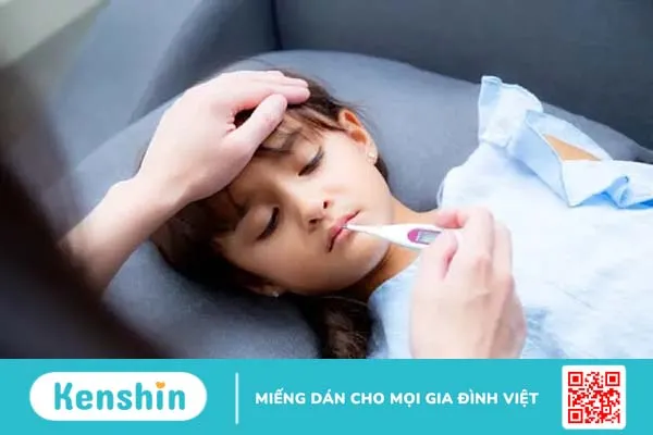 Cảnh báo 4 nguyên nhân khiến họng nổi nốt đỏ cần chú ý