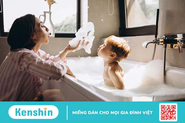 Cha mẹ cần biết: Trước khi tiêm vắc xin cần chuẩn bị những gì cho bé?