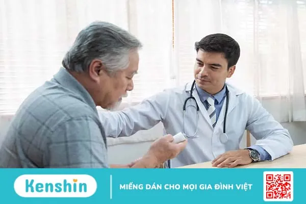 Chăm sóc sức khỏe người già mùa Tết: Đau xương khớp và tăng huyết áp