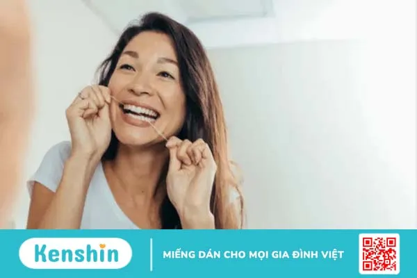 Chảy máu chân răng: Nguyên nhân và cách chữa dứt điểm tình trạng này