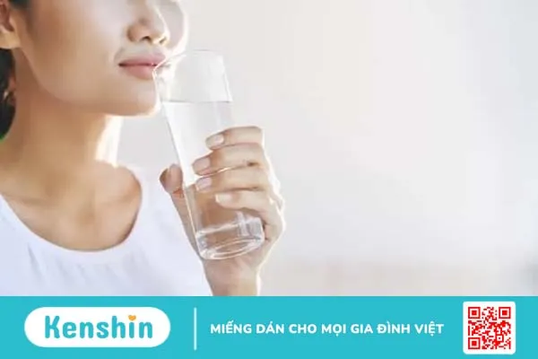 Chảy nước mũi màu vàng: Dấu hiệu hệ hô hấp bị tấn công, cần điều trị ra sao?