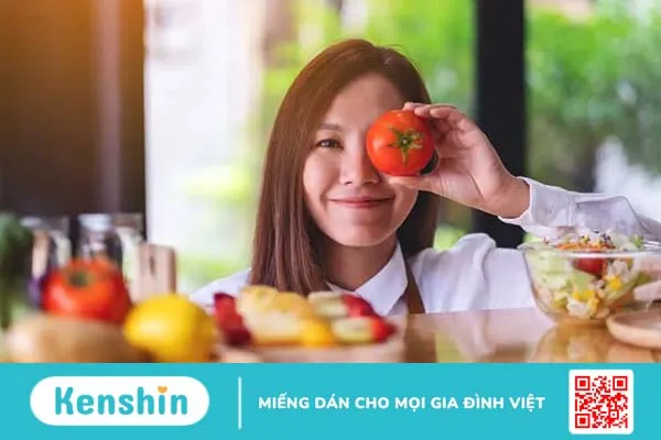 Chế độ dinh dưỡng khi chăm sóc người bệnh glôcôm (cườm nước, thiên đầu thống)