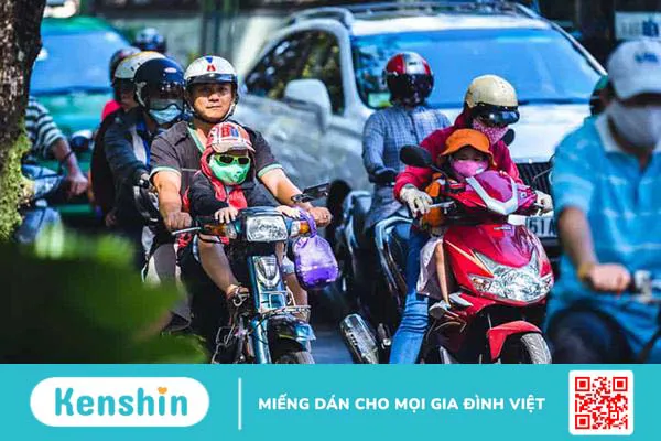 Chọn ghế cho bé ngồi xe máy như thế nào cho an toàn? Tổng hợp 5 ghế ngồi được nhiều bố mẹ tin dùng