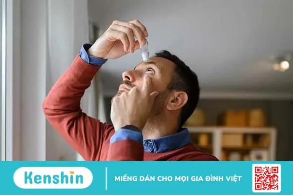 Chớp mắt thấy đau do đâu? 9 nguyên nhân thường gặp và cách trị