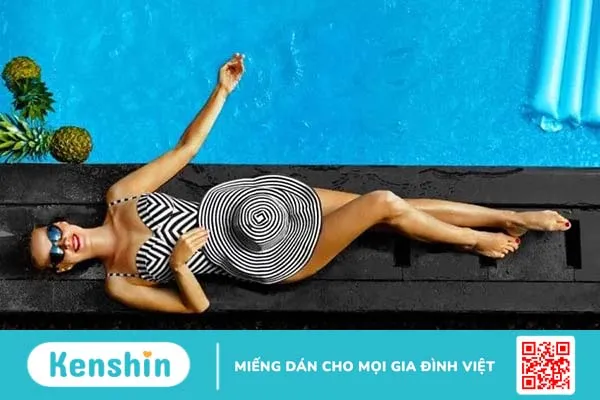 Chữa rạn da đùi để tự tin mặc váy ngắn