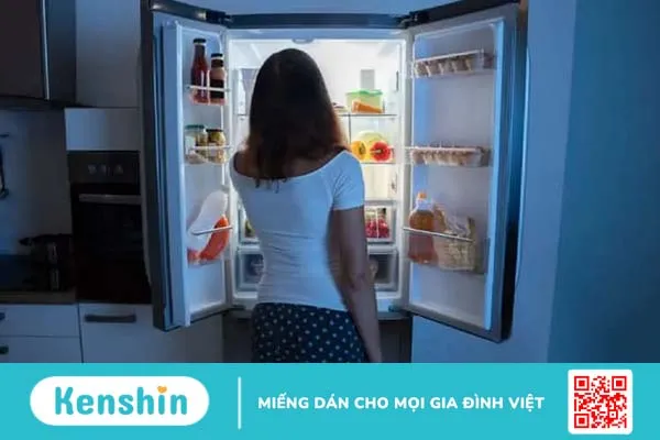 Chuyên gia giải đáp: Ăn đêm có béo không?