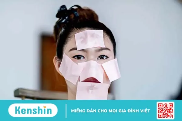 Chuyên gia giải đáp: Vì sao da tiết nhiều dầu?