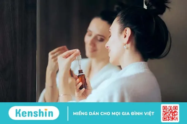 Chuyên gia giải đáp: Vì sao da tiết nhiều dầu?