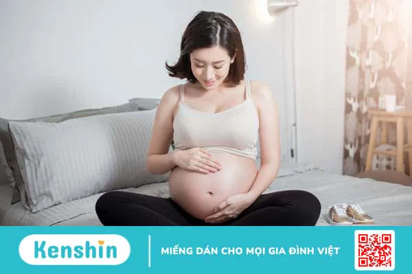 Chuyên gia giải đáp: Vỡ nước ối bao lâu thì sinh, mẹ bầu cần làm gì?