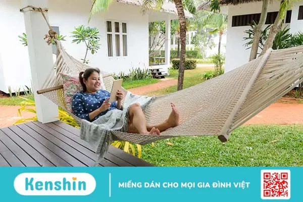 Có bầu nằm võng được không? Cách nằm võng an toàn cho mẹ bầu