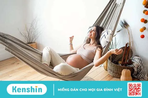 Có bầu nằm võng được không? Cách nằm võng an toàn cho mẹ bầu