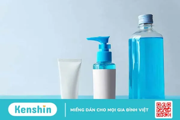 Cồn trong mỹ phẩm tên gì? Có nên sử dụng cho làn da?